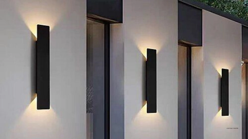 چراغ دیواری برای فضای خارجی